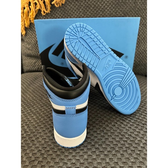 Sz - 6Y/7.5W Jordan 1 UNC Toe GS - Picture 6 of 7